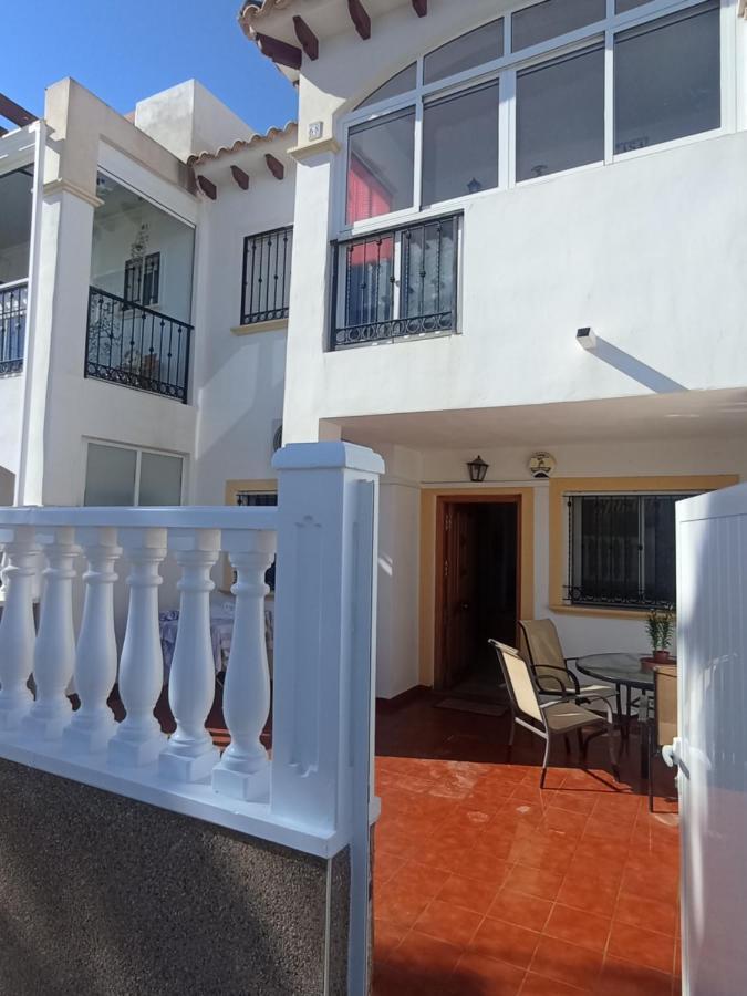 Spectacular Apartment In Punta Prima Alicante Eksteriør billede